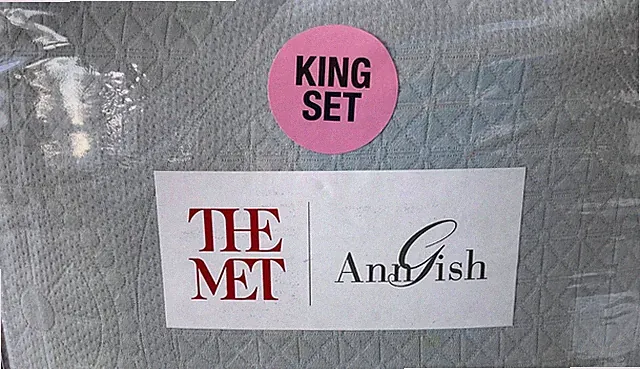 Ann Gish~The Met X~Great Hall~KING~Coverlet w/2 Shams~3 pc set~Aqua~MSRP $525~