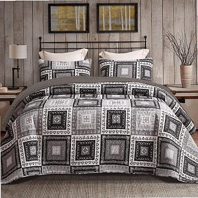 Reversible Boho Quilt Set Queen Size, 3 Pieces Patchwork Black All Season Bedspr
