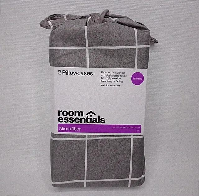 Room Essentials 2 Standard Size Pillowcases Microfiber Printed Grid