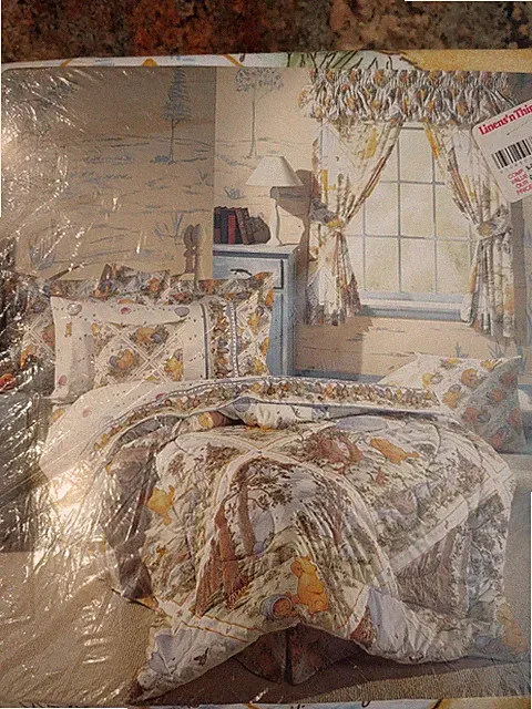Wamsutta Poo Classic Winnie The Poo Double Size Bed Skirts 14" drop - Not Split