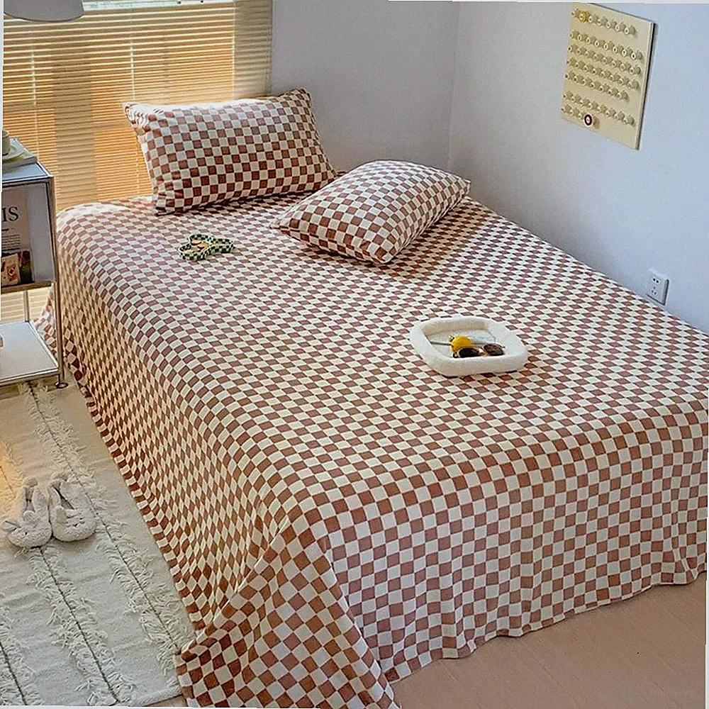 White Brown Grid Bed Sheet Set White Suntan Checkered 4 PCs Bedding Sheet Set...
